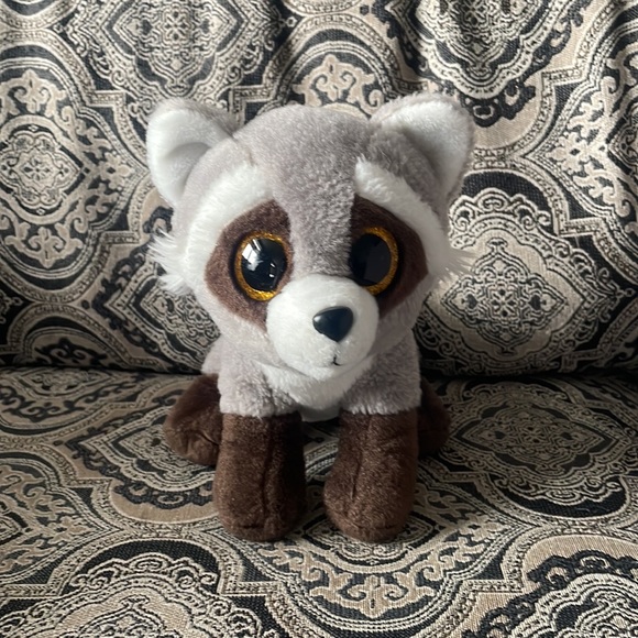 Stuffed Animals - Picture 6 of 7